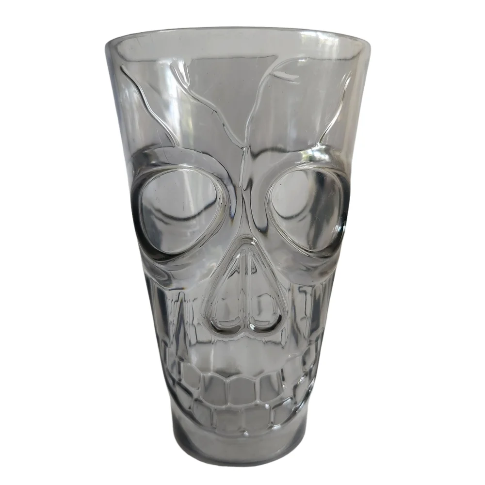 Halloween Creepy Scary Skull Pitcher and 4 Glasses